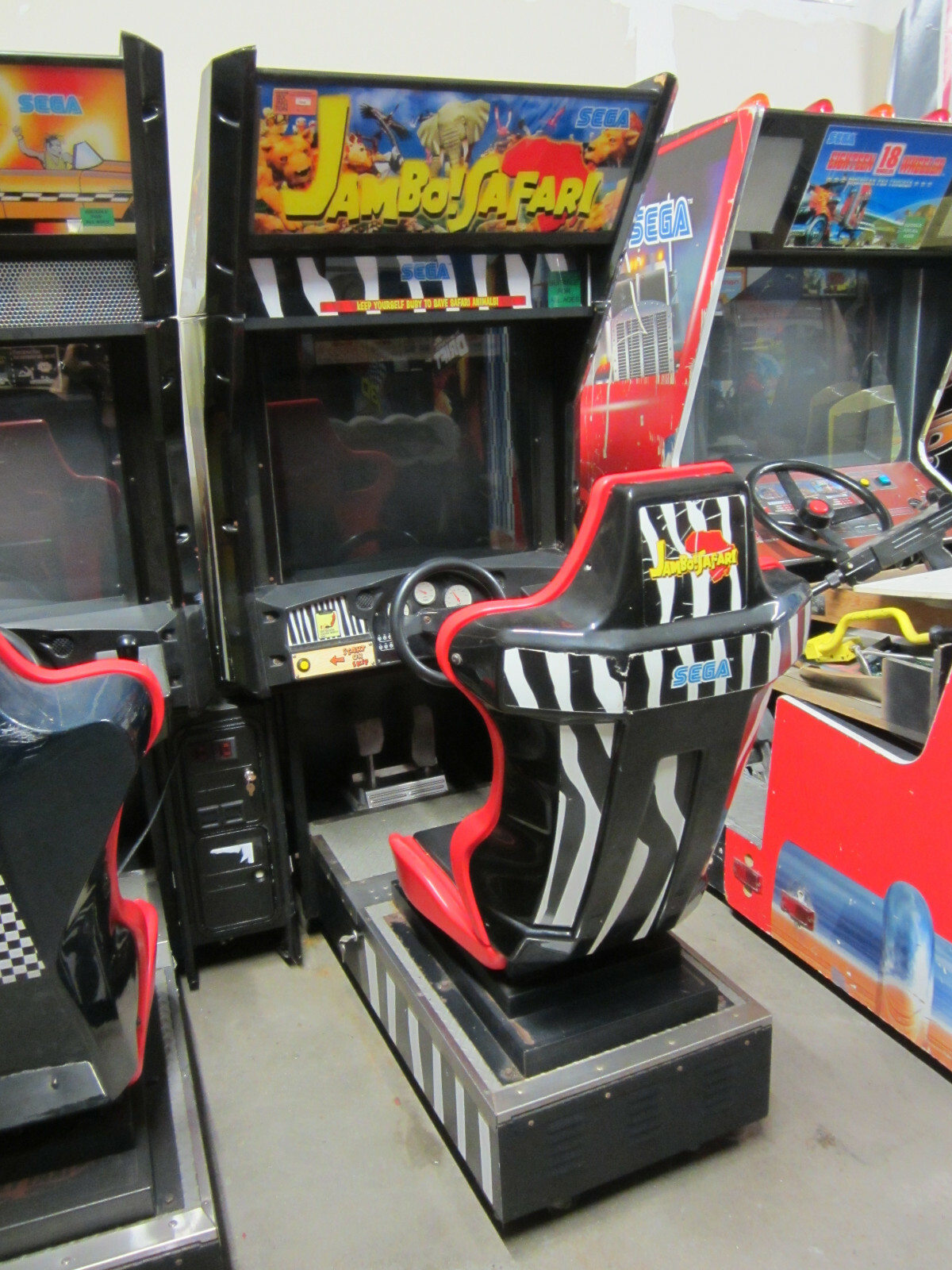 JAMBO SAFARI ARCADE MACHINE by SEGA (Excellent Condition) *RARE*