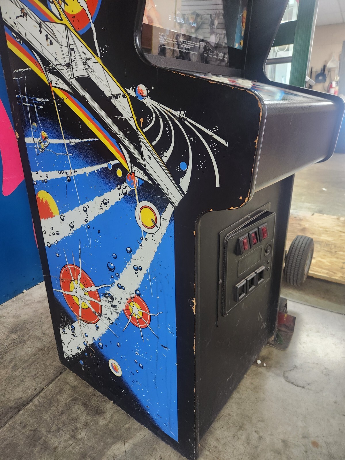 Asteroids Arcade Game