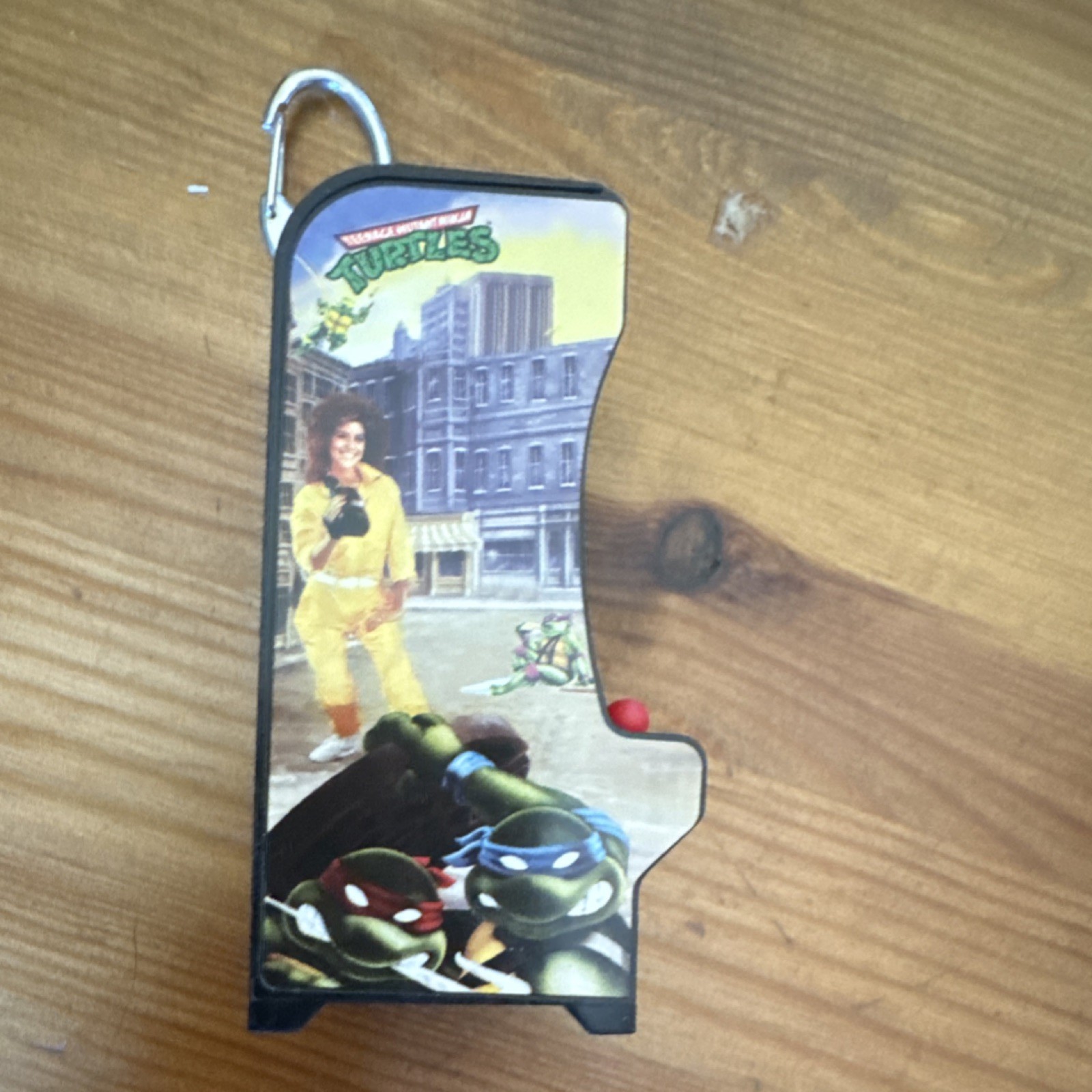 Teenage Mutant Ninja Turtles Miniature Arcade Machine Keychain Collectible
