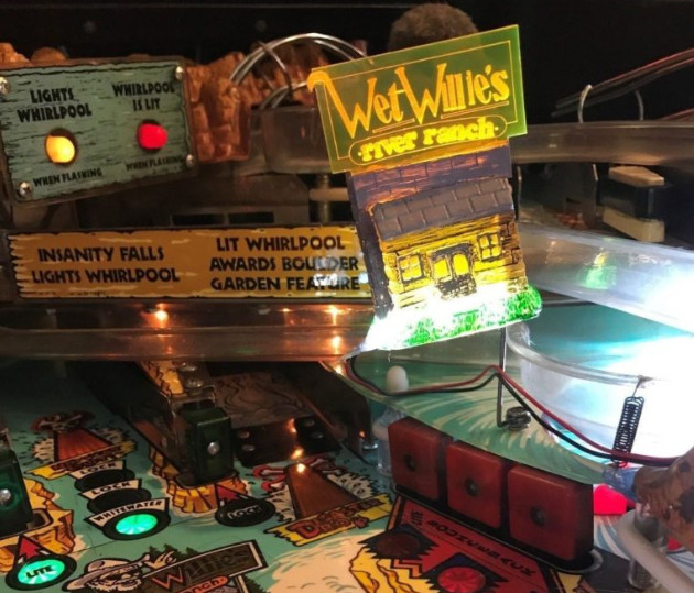 White Water WW Wet Willie’s RIVER RANCH CABIN W/glowing SIGN LED mod