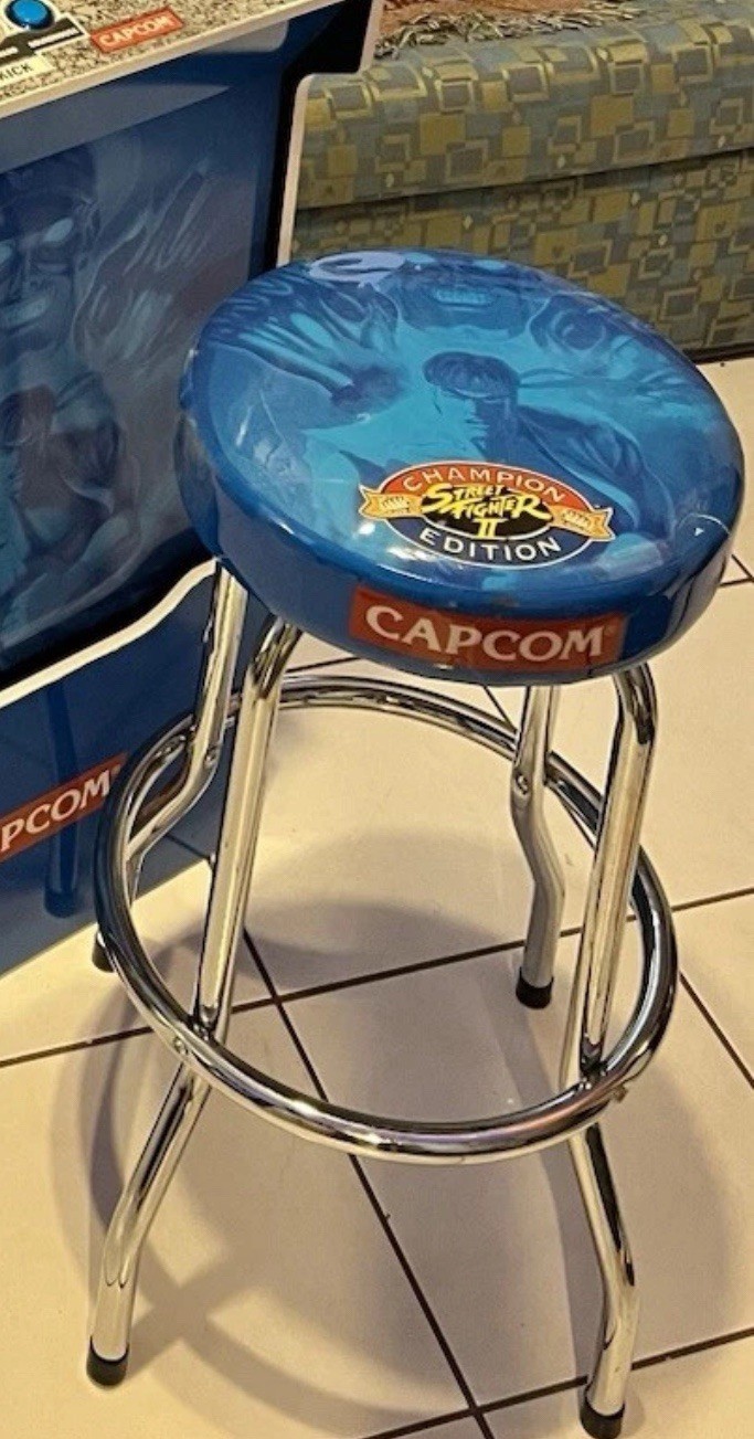 Street Fighter II Champion Edition Arcade Bar Stool Blue Capcom Chrome Videogame