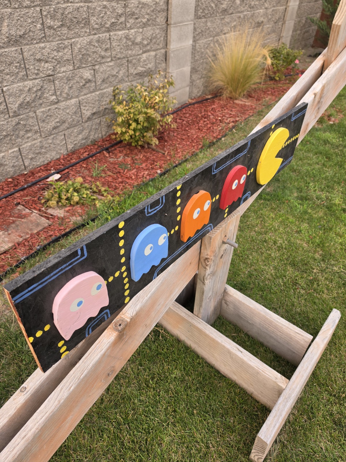 ARCADE WOOD SIGNAGE COOL VINTAGE WALL ART PUB CRAFT PAC MAN COLLECTOR PEICE