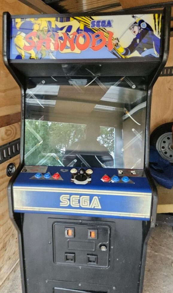 SHINOBI ARCADE MACHINE by SEGA 1987 (Excellent Condition) *RARE*