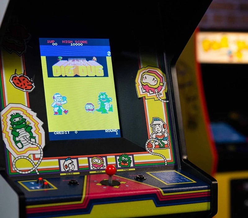 Official Dig Dug Quarter Size Arcade Cabinet