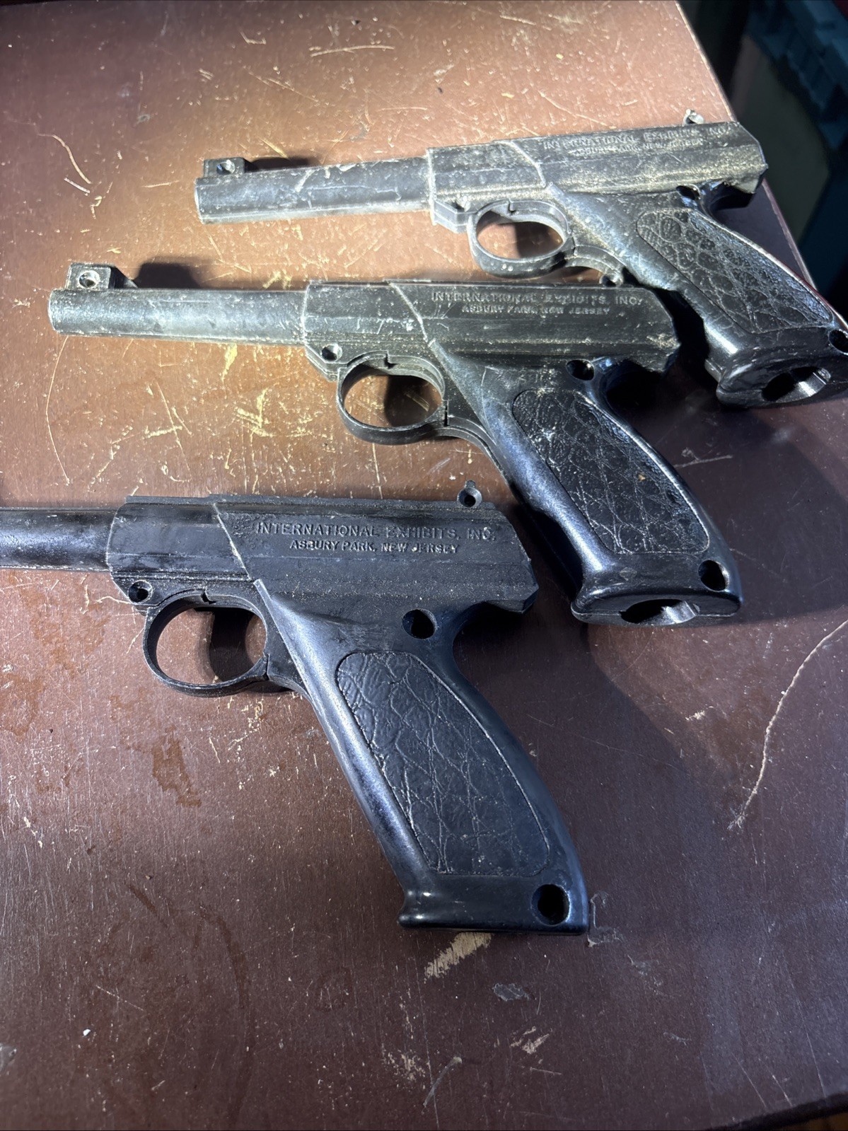 International Exhibits Inc. Asbury Park N.J. Concession Game Toy Guns