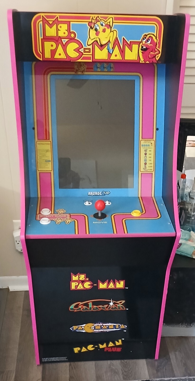 Legendary Arcade Game: Ms Pac-Man Arcade 1 Up Game