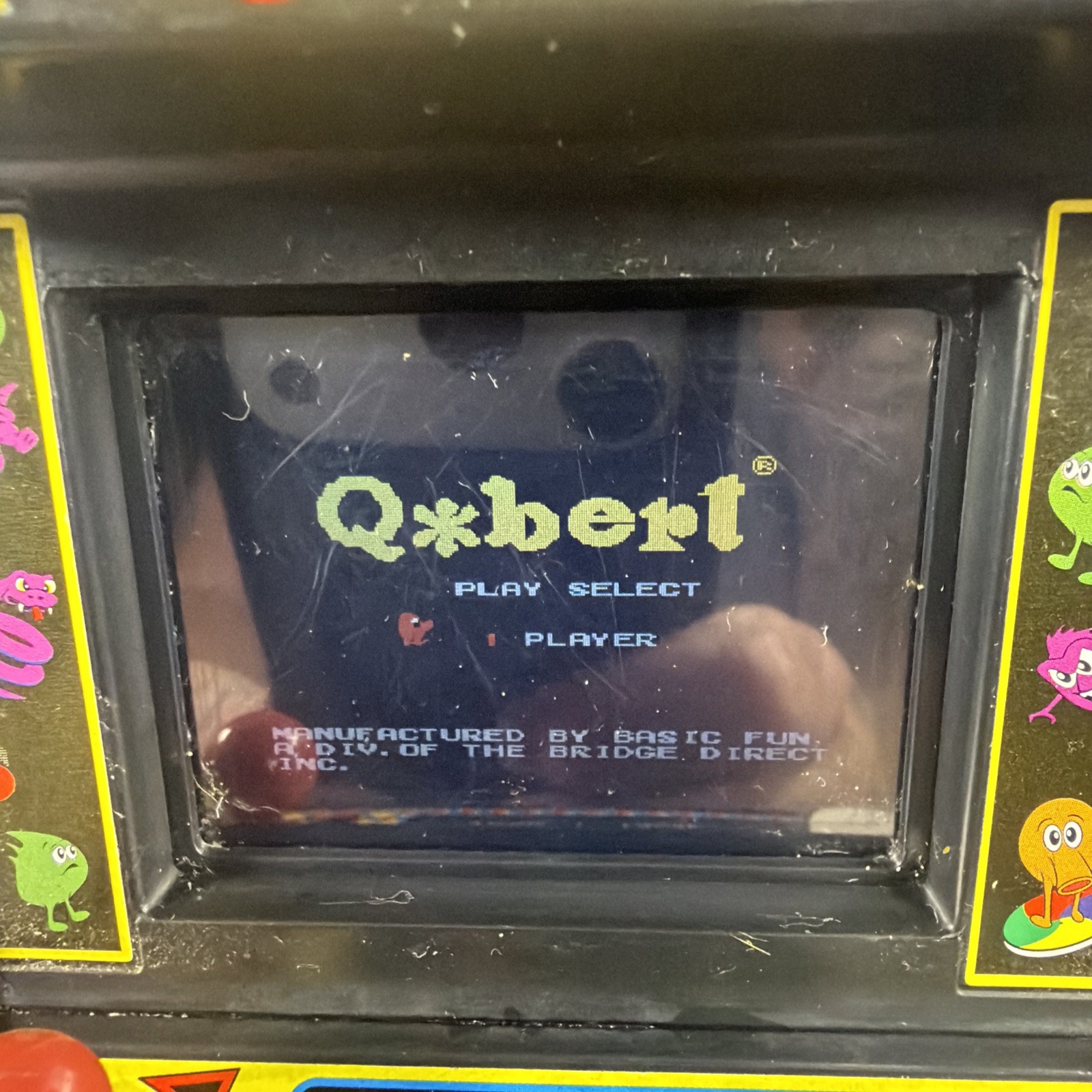 Q’Bert Mini Arcade Game 2016 Working and in Great Condition. Fun. Miniature.