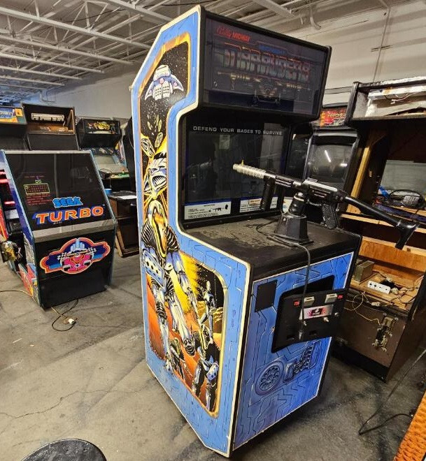 MIDNIGHT MARAUDERS ARCADE MACHINE by BALLY 1984 (Excellent Condition) *RARE*