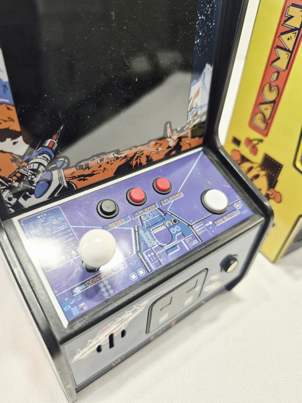 My Arcade Space Invaders & Pac-Man Micro Player miniature retro arcade machine