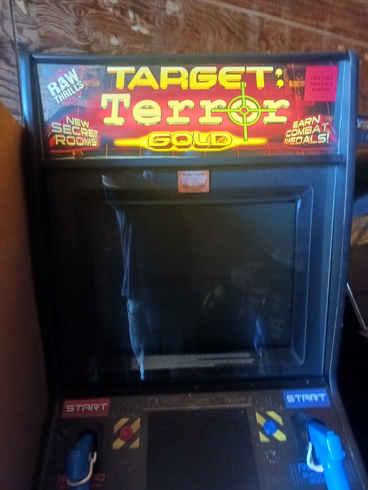 Target Terror Coin-op Arcade Machine By Raw Thrills