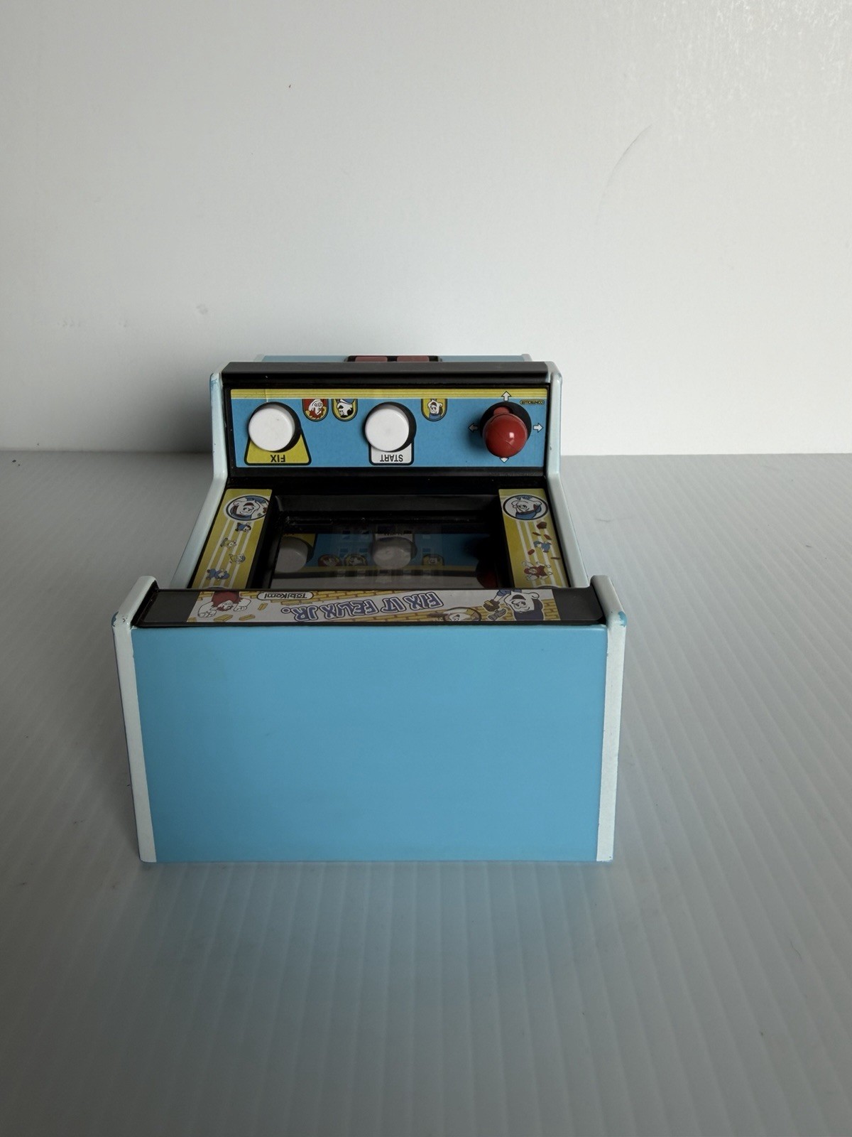 Fix It Felix Jr Mini Arcade Game Electronic Tested Works