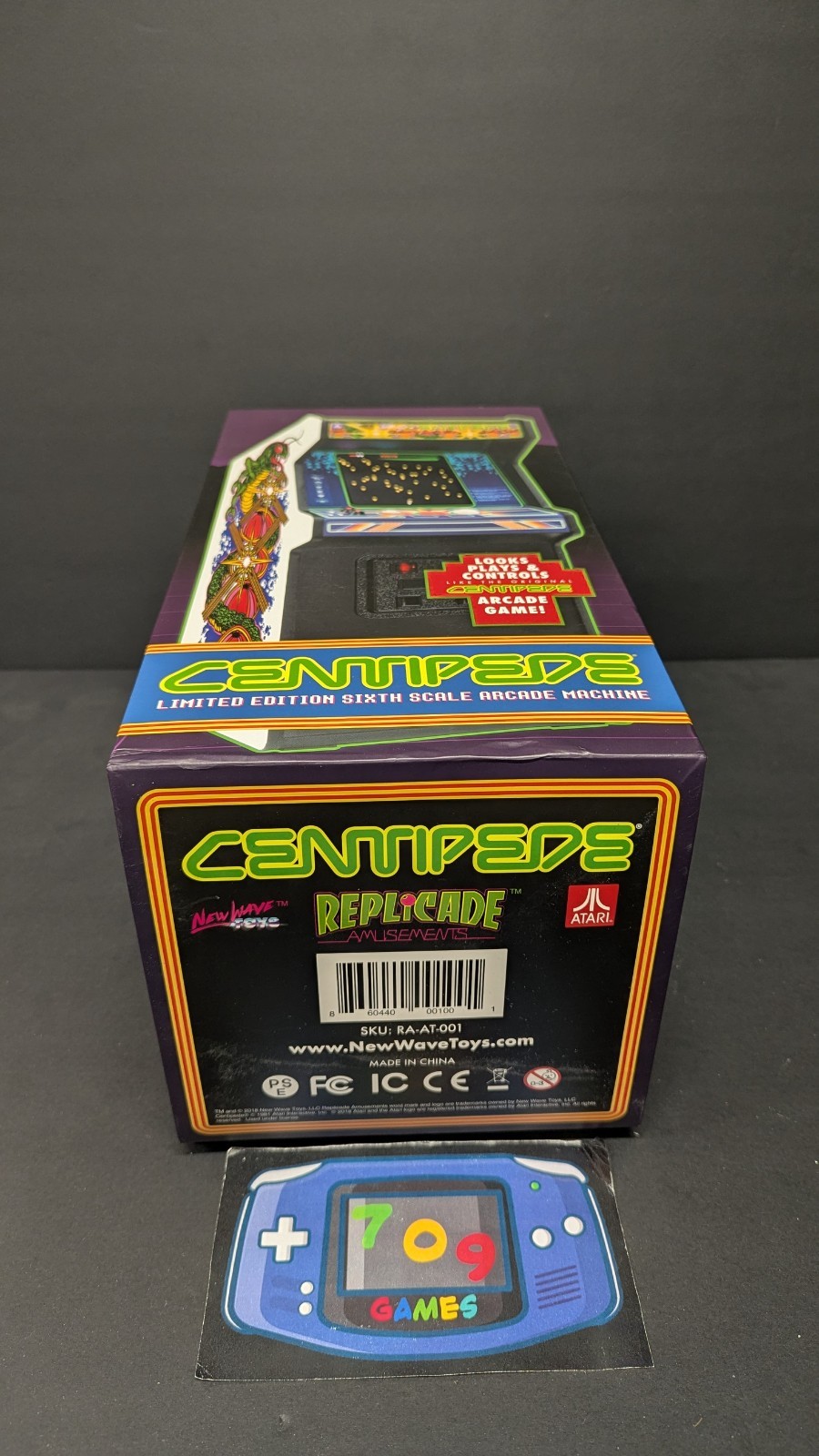 Replicade – CENTIPEDE – Arcade Black Overhaul New Wave Toys 1/6 Scale