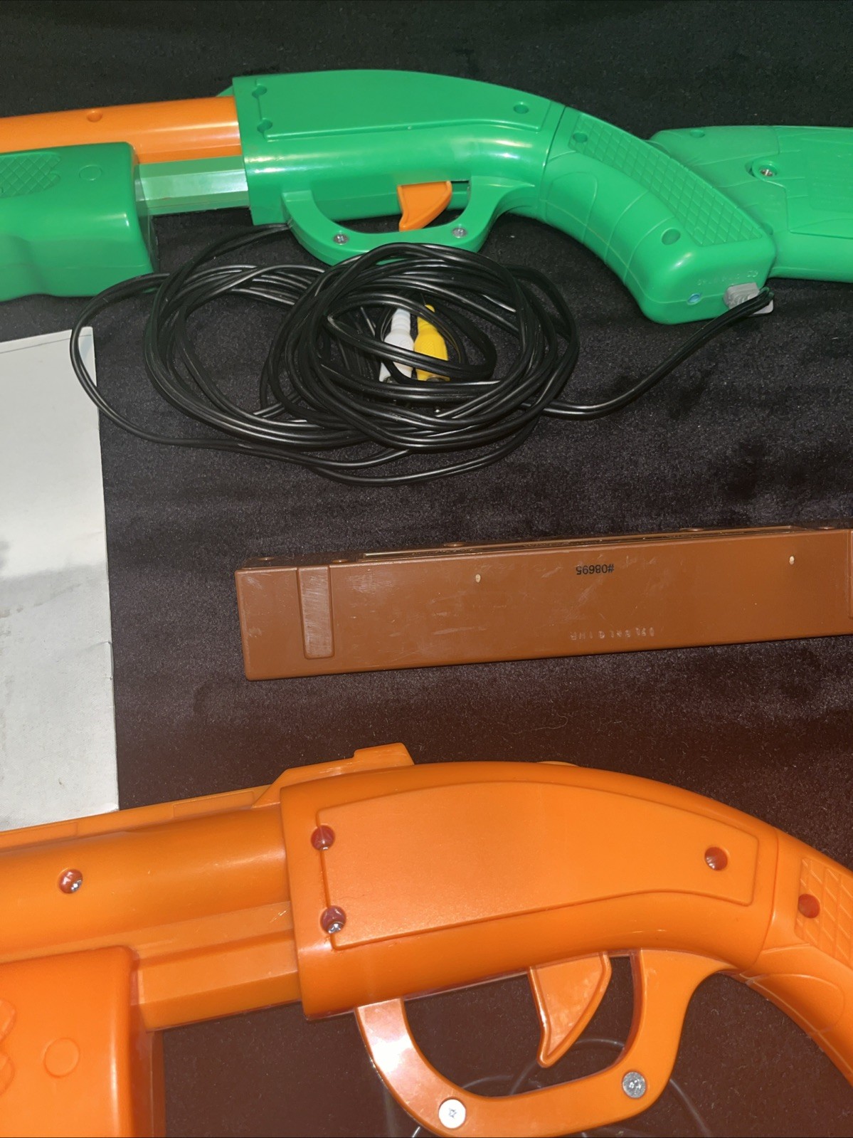 Tested Big Buck Hunter Pro Plug&Play TV Arcade Game 2 Guns WITH SENSOR INCLUDED