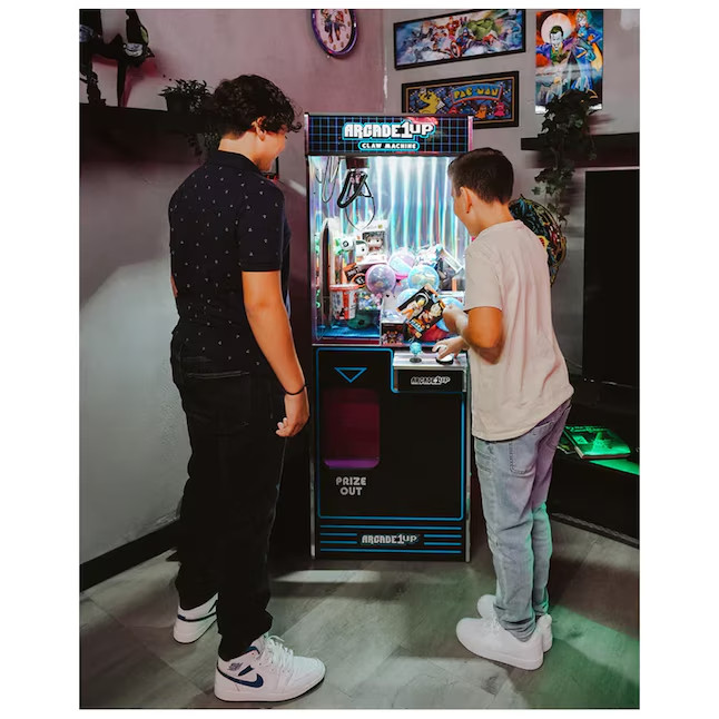Arcade1Up Claw Machine 3 Levels of Difficulty Lights and Adjustable Sound Volume