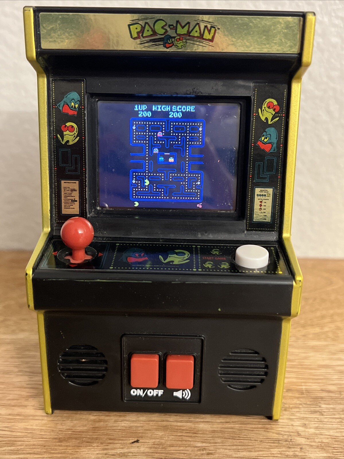Pac Man Video Game Mini Arcade Machine Bandai Plastic Toy 2020