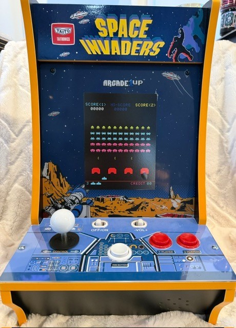 Space Invaders Counter-Cade Countertop Arcade 1up – Never Used