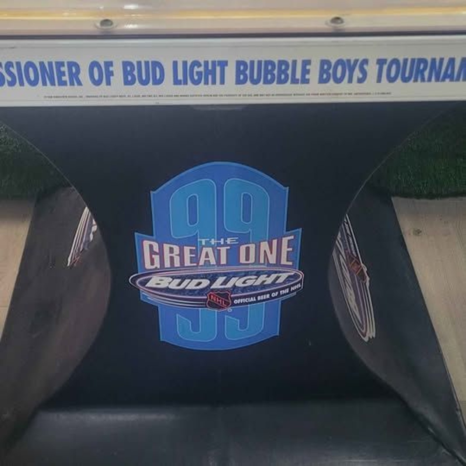 🔥 RARE Wayne Gretzky Bud Light “Bubble Boys” Super Chexx Bubble Hockey Table 🔥