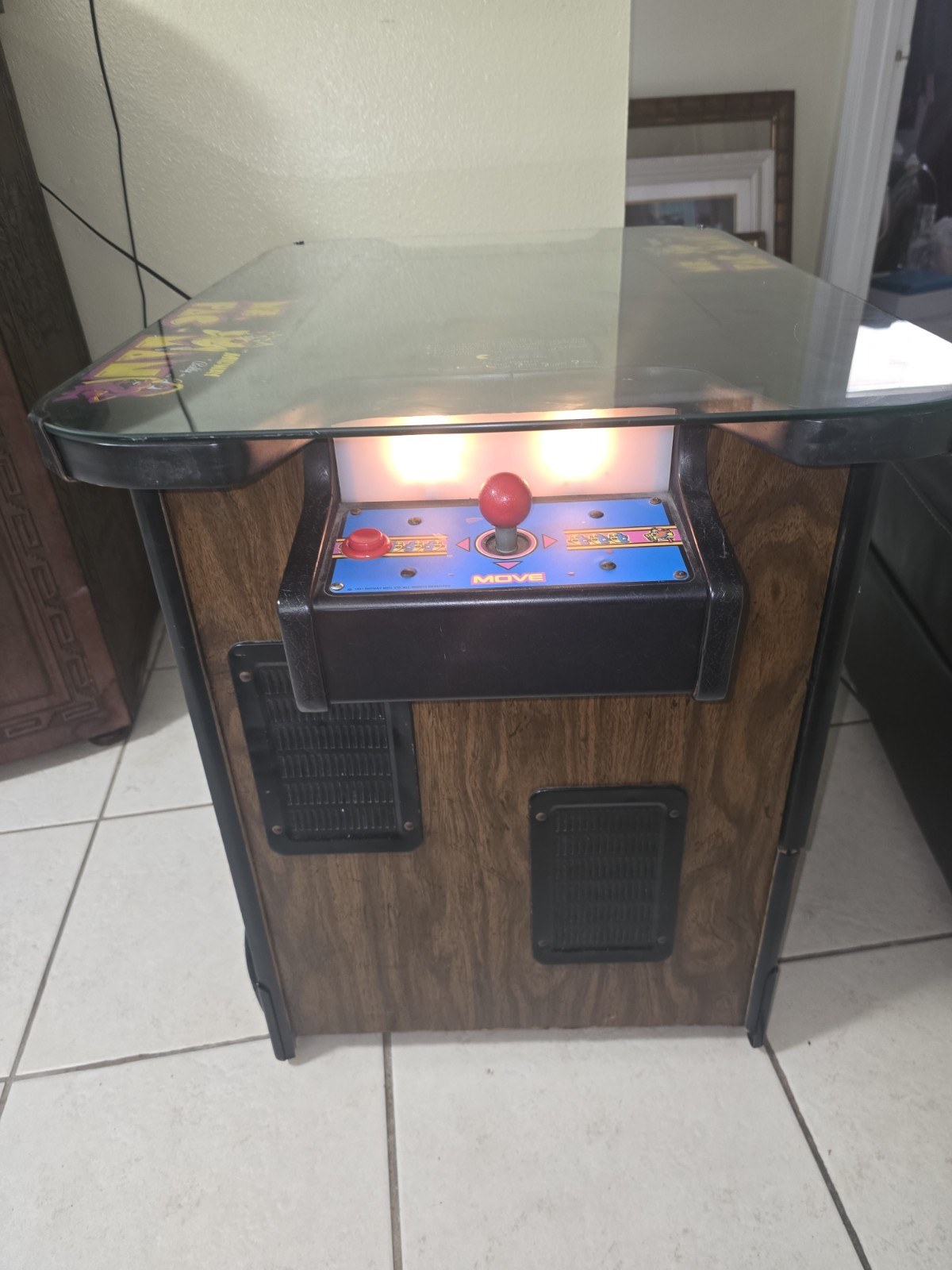 MS PAC-MAN Original Cocktail Table Video Arcade Game