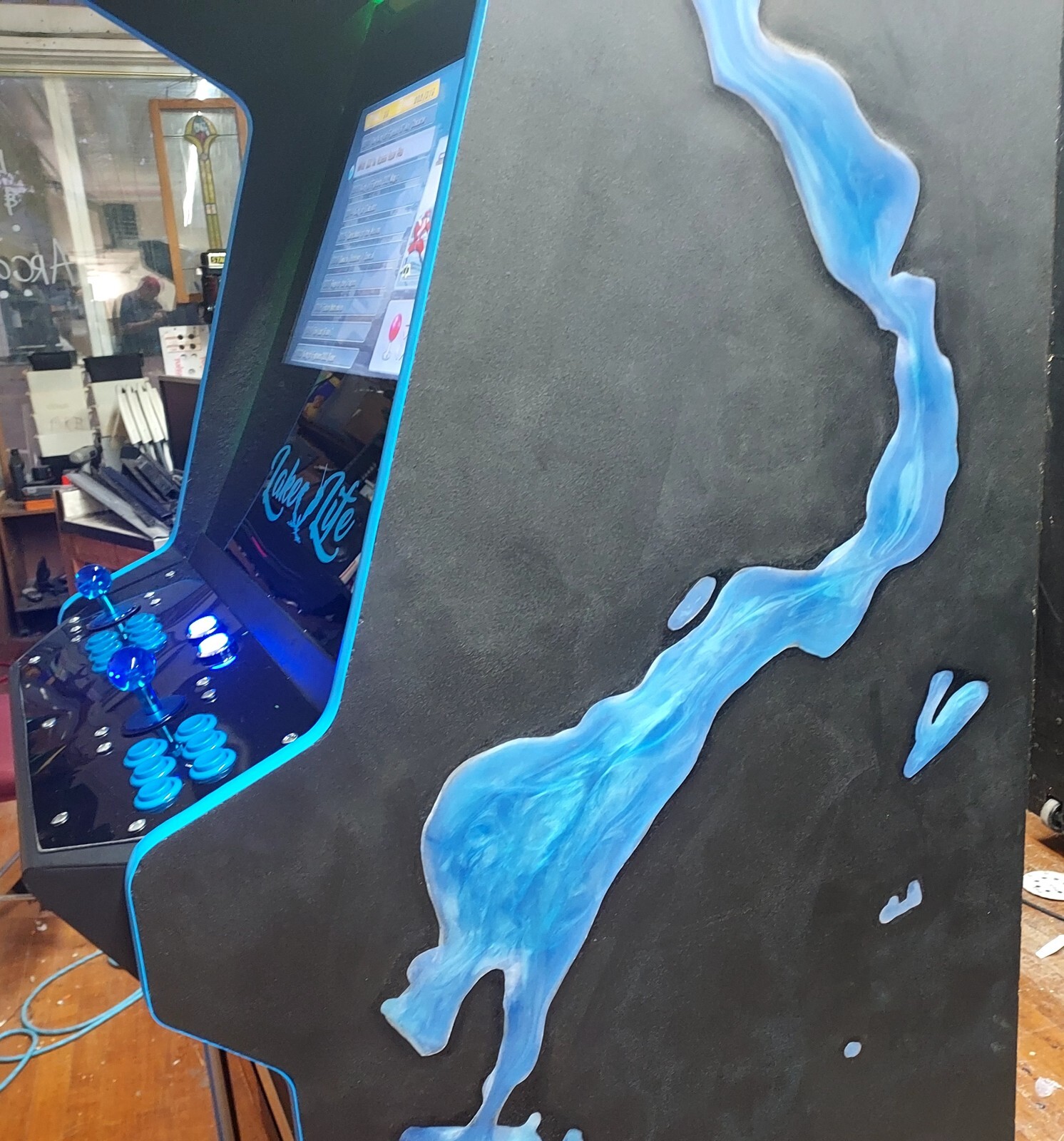 BOJICADE Stand Up Arcade Custom Multicade EPOXY/RESIN Side Art OKOBOJI Iowa WOW!