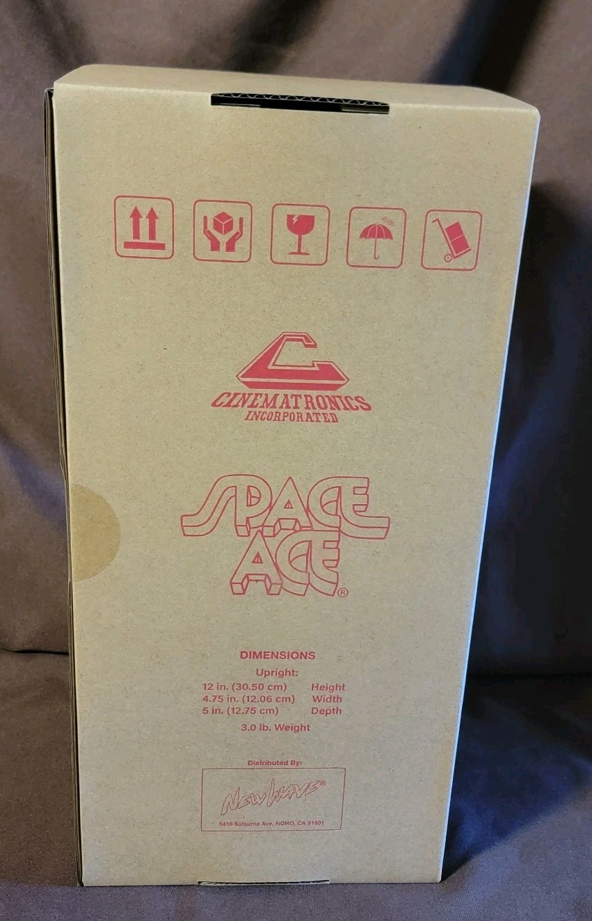 New Wave Toys Space Ace X Replicade RED Edition Arcade 1/6 W/ UV Pad RA-DL-006