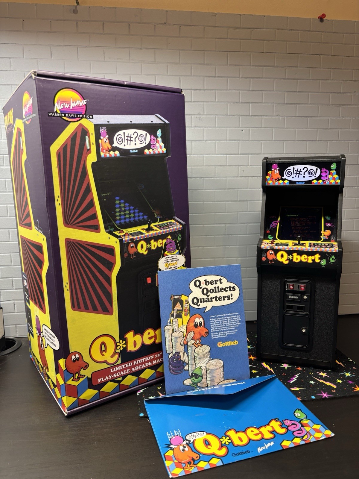 New Wave Toys Replicade Q*bert Warren Davis Edition – Open Box, Near Mint