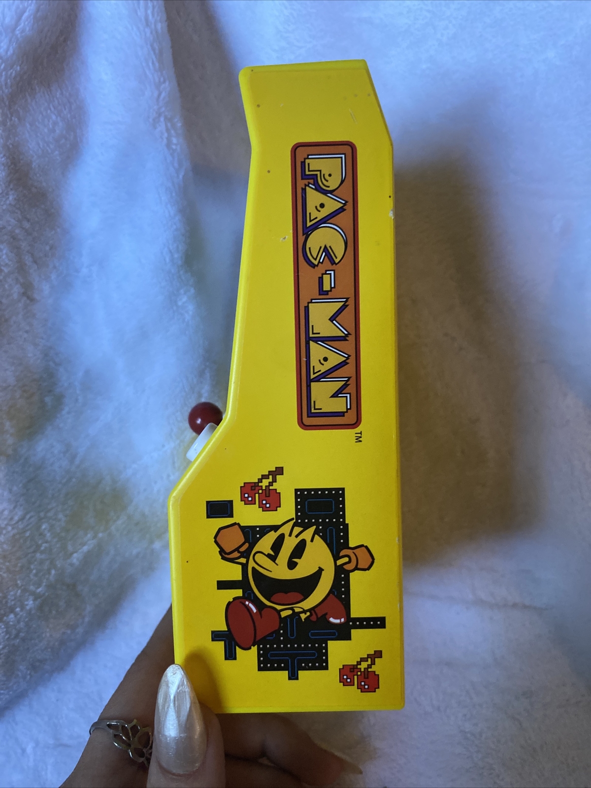 Pac-Man Miniature Arcade Game Machine #09521 Bandai Namco