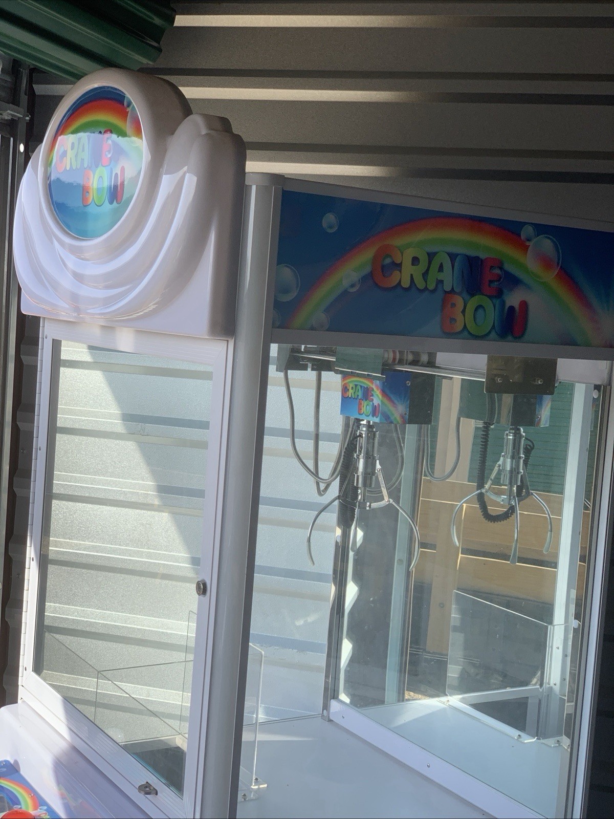 Full Size Arcade Claw Crane Machine Crane Bow