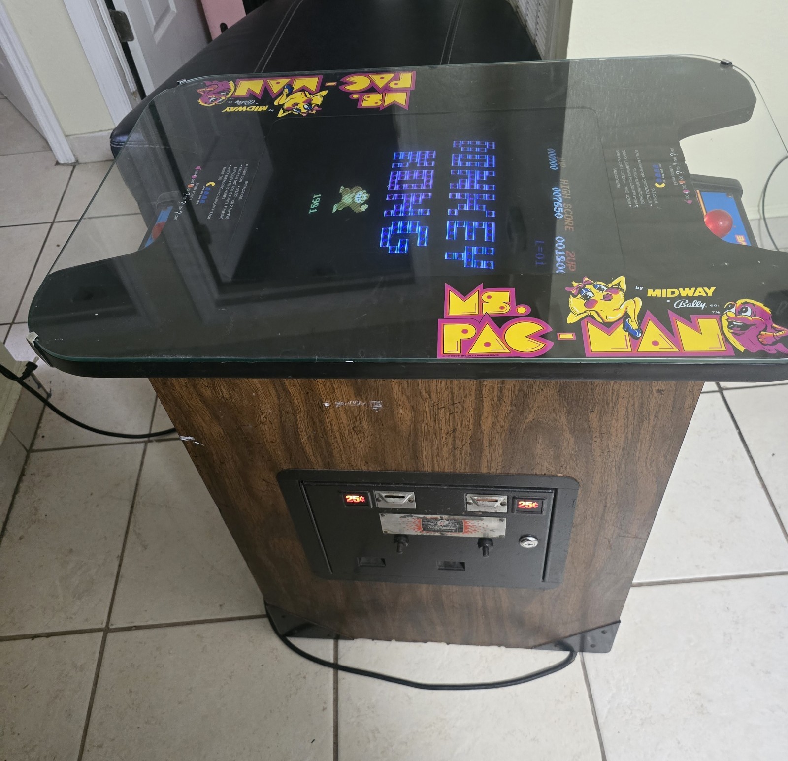 MS PAC-MAN Original Cocktail Table Video Arcade Game