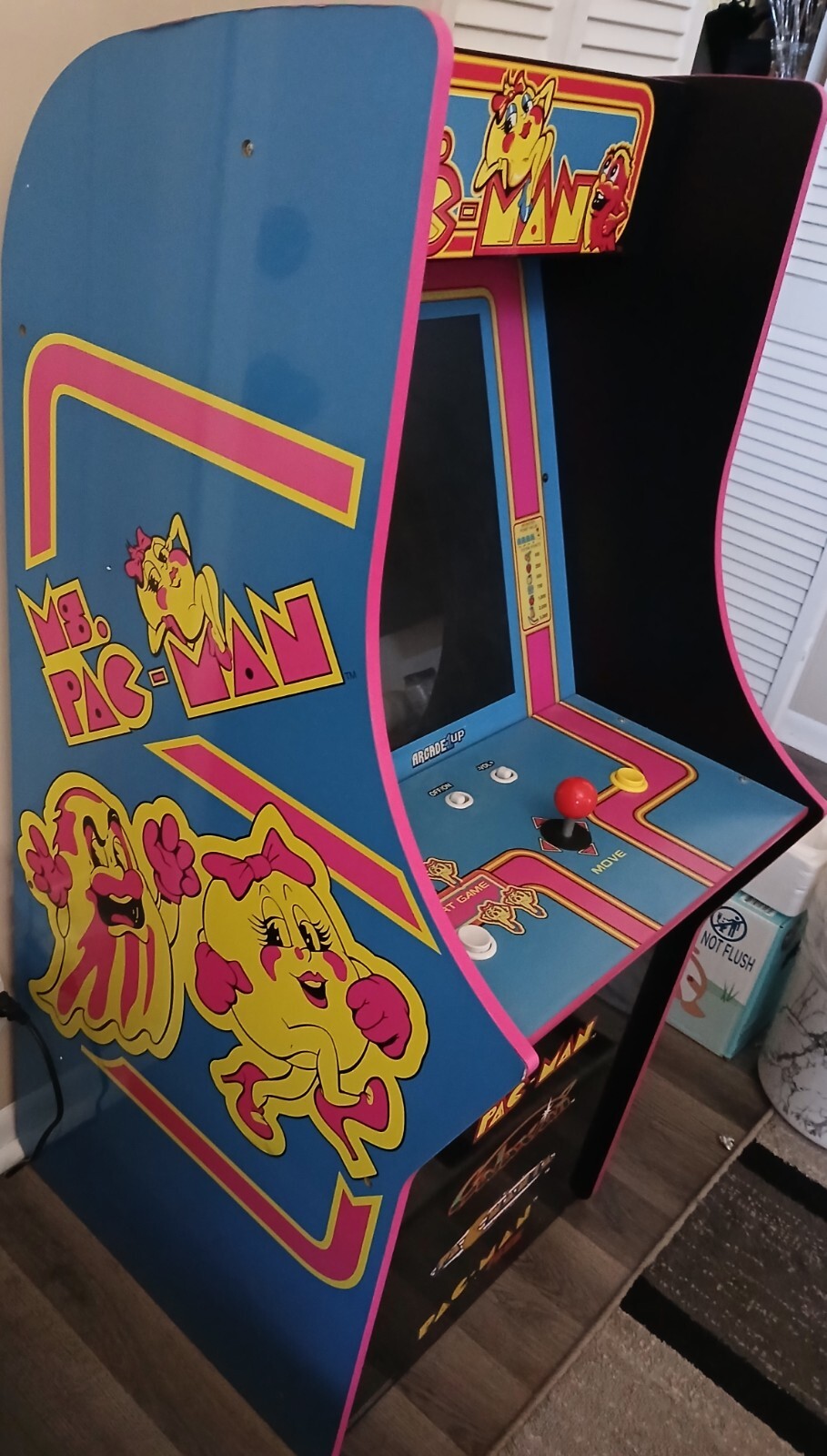Legendary Arcade Game: Ms Pac-Man Arcade 1 Up Game