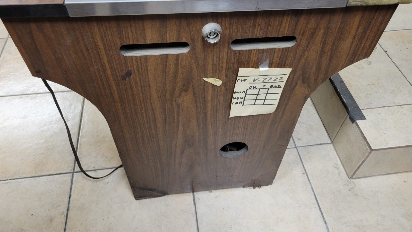 Defender arcade game table. Working good.
