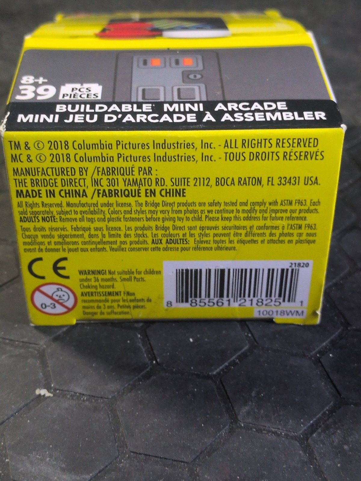 Arcade Classics Buildable Mini Arcade You Build 39 Pieces Q-bert – NIB