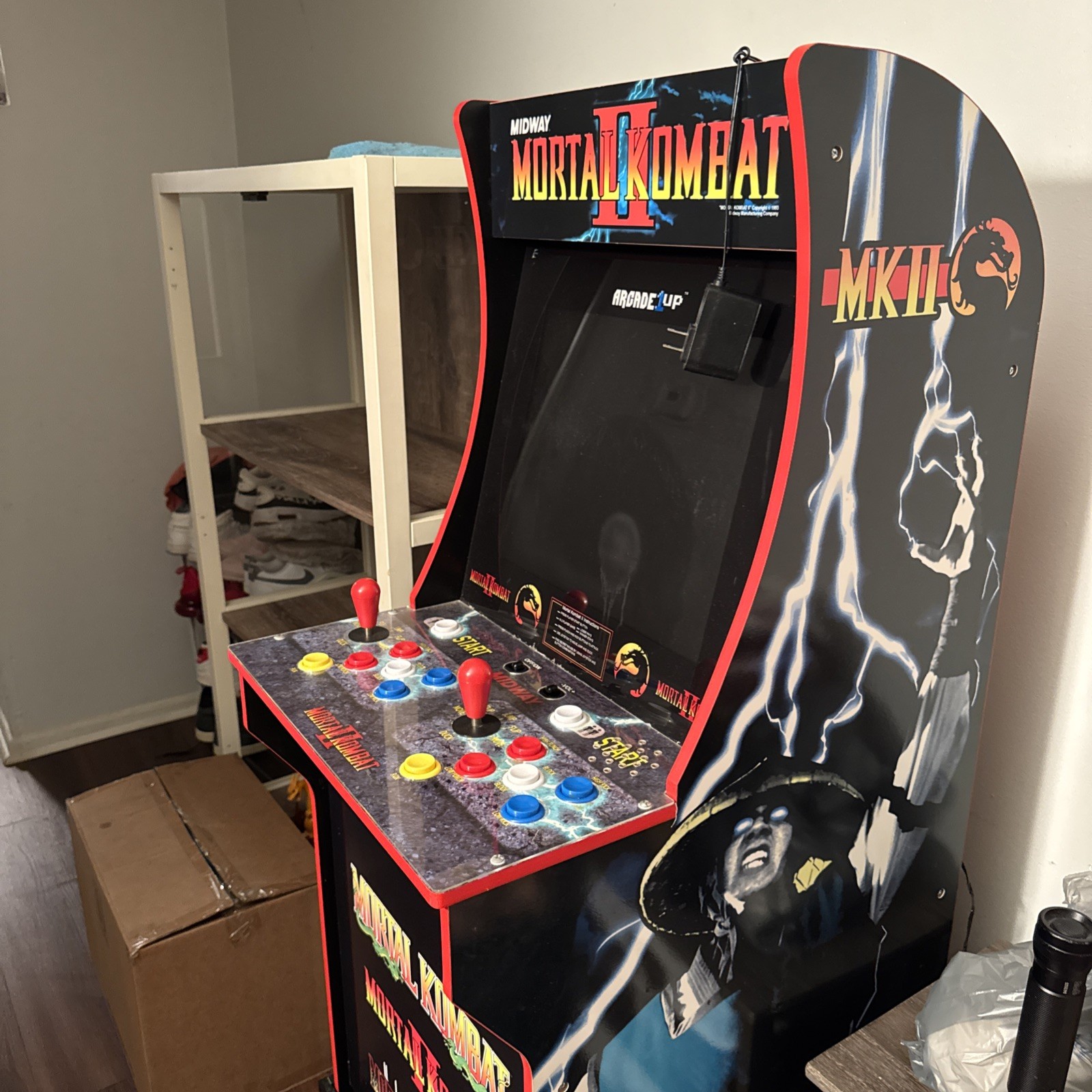 Arcade1Up Mortal Kombat Game Machine with riser