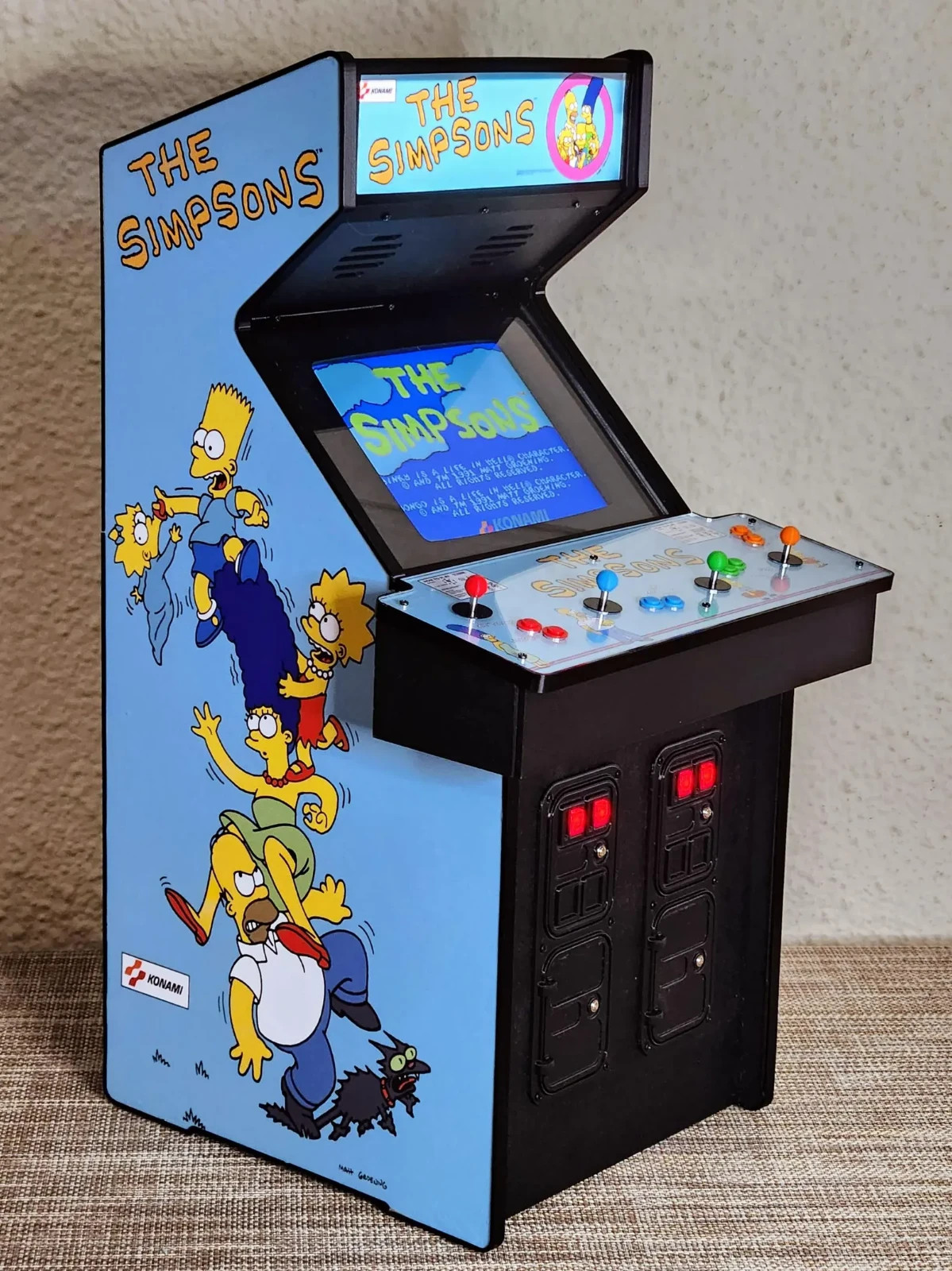 1:4 Scale The Simpsons Arcade Cabinet – Playable Miniature