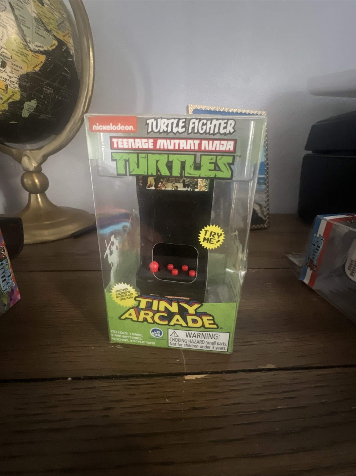 Konami Teenage Mutant Ninja Turtles Tiny Arcade Video Game Keychain Retro