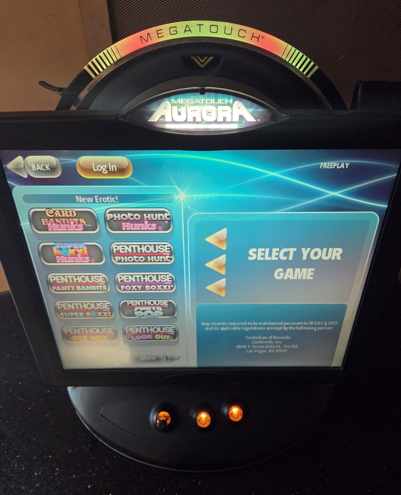 Merit Megatouch Aurora trivia game with 2013 software – Tested good
