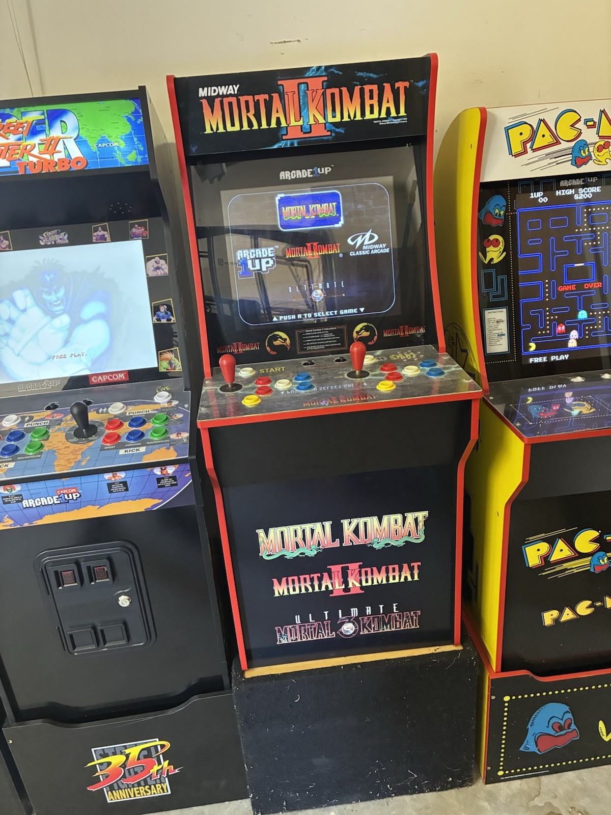 Arcade1Up Mortal Kombat Game Machine with riser
