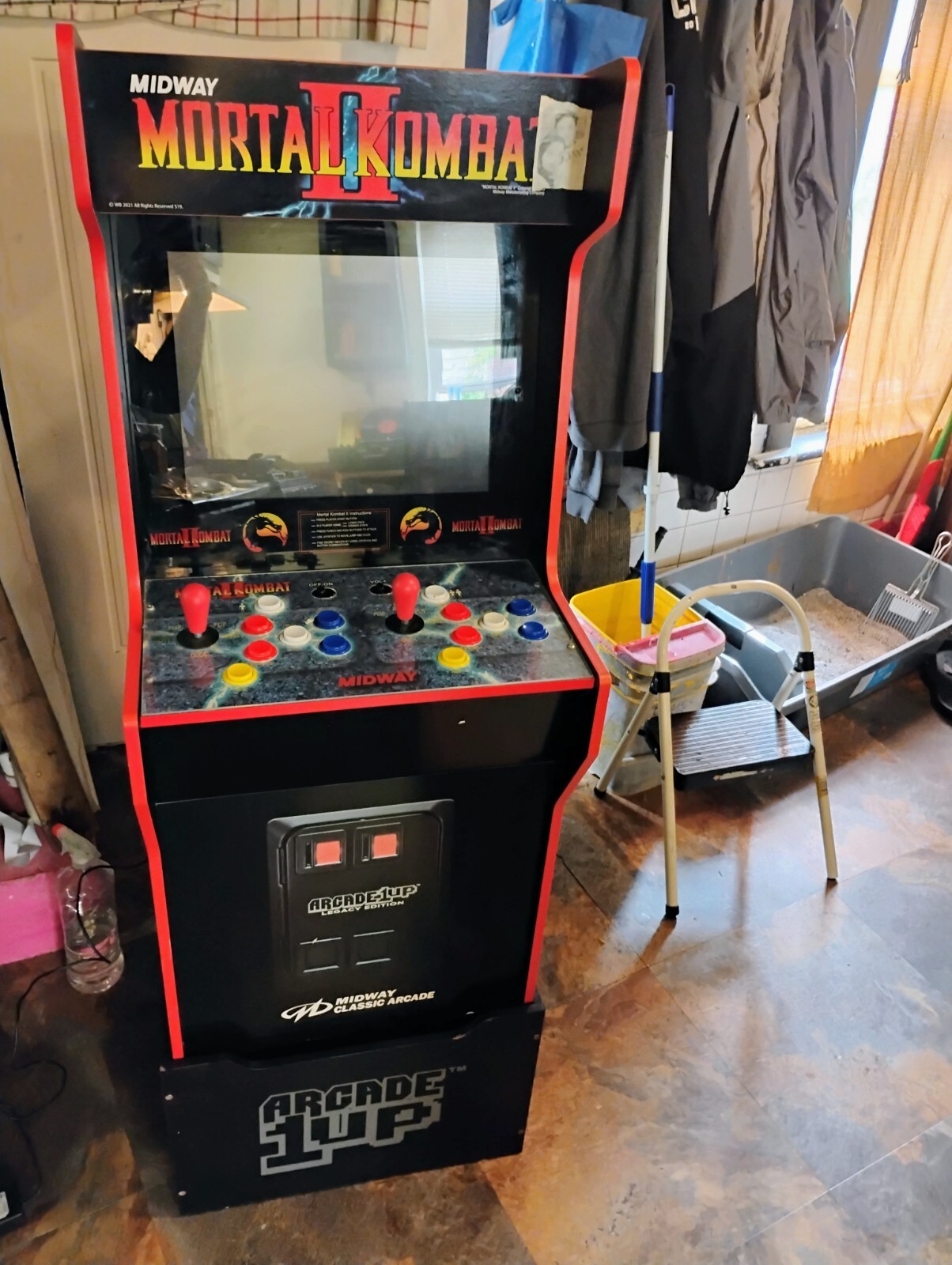 ARCADE1UP -4 Foot Arcade Machines, (Mortal Kombat II)