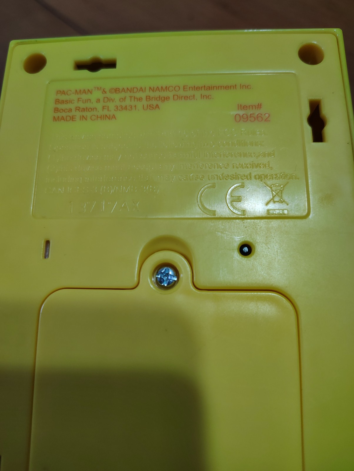 Bandai Namco Classics Pac-Man Retro Handheld Mini Arcade Game