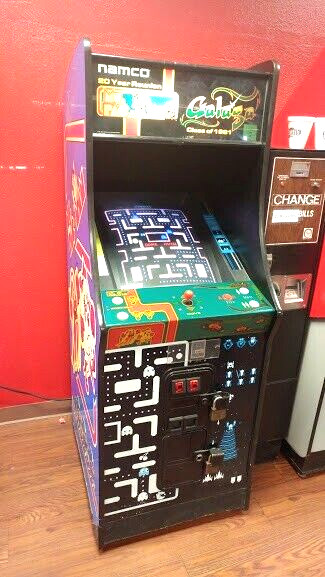 Ms Pac-Man GALAGA Class of 1981 – NAMCO 20 year reunion – 989