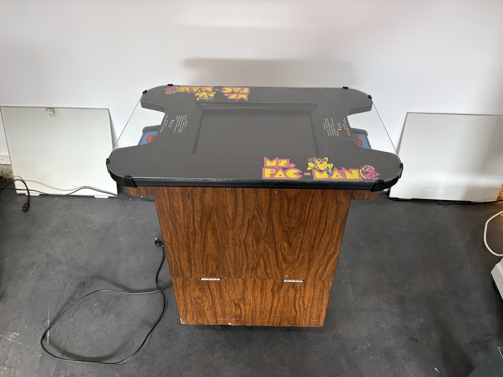 Ms Pacman Cocktail Table Video Arcade Game