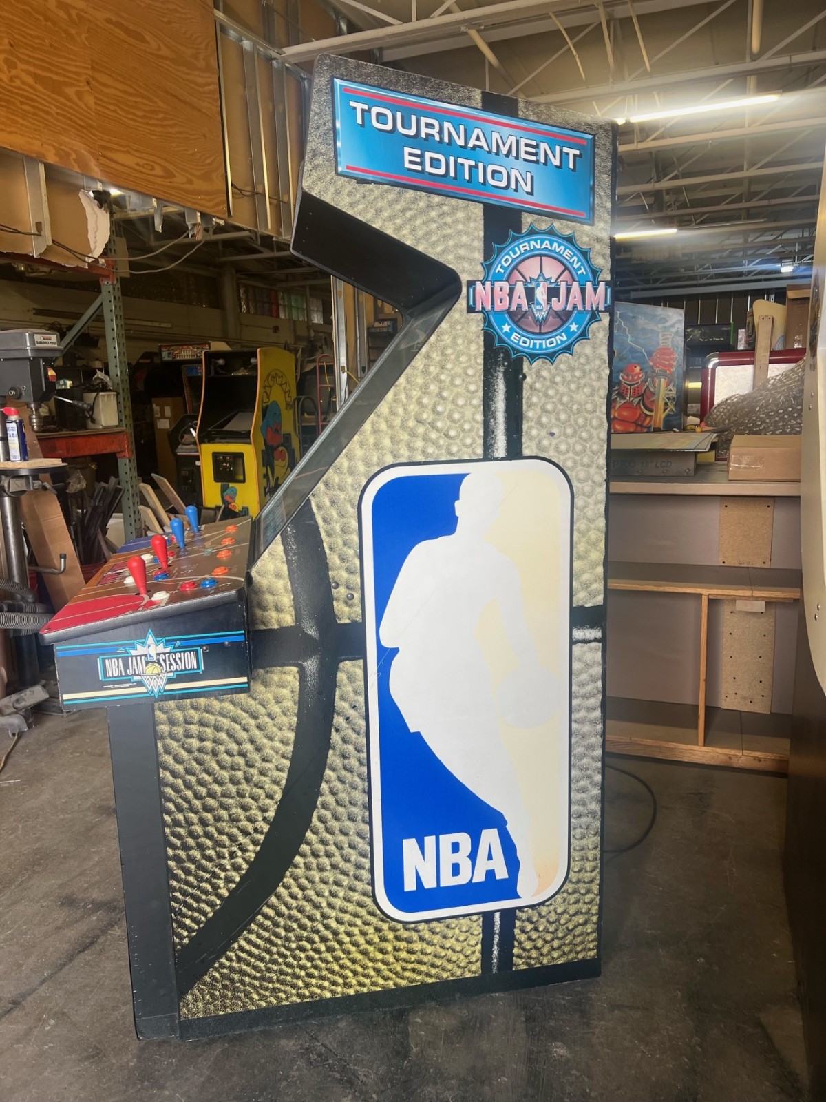 NBA JAM ARCADE MACHINE by MIDWAY 1993 (Excellent Condition)