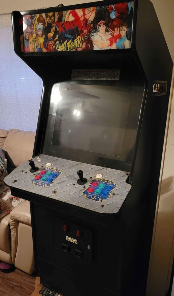 1996 Capcom X-Men vs Street Fighter Arcade Machine with Operating Manual