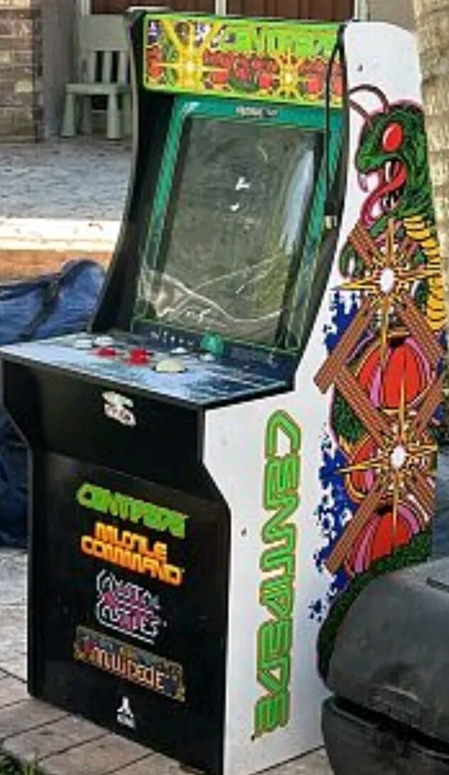 RETROCADE 4 in 1 Full Size Arcade Game Multicade CLASSIC ( Not Working ) You Fix