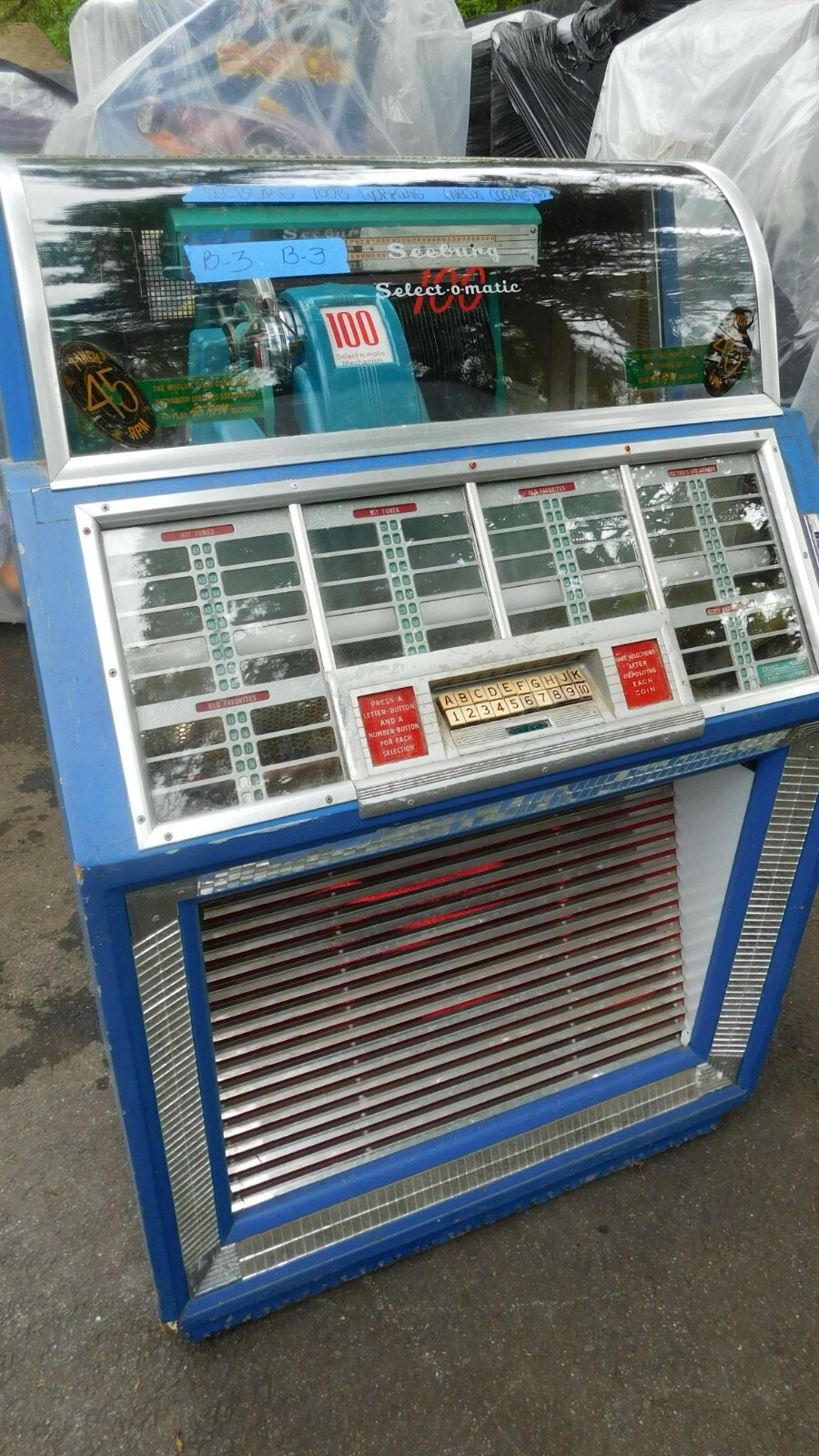 1950 Seeburg 100 B 45RPM jukebox amp,reciever, mech refurbished needs cab work