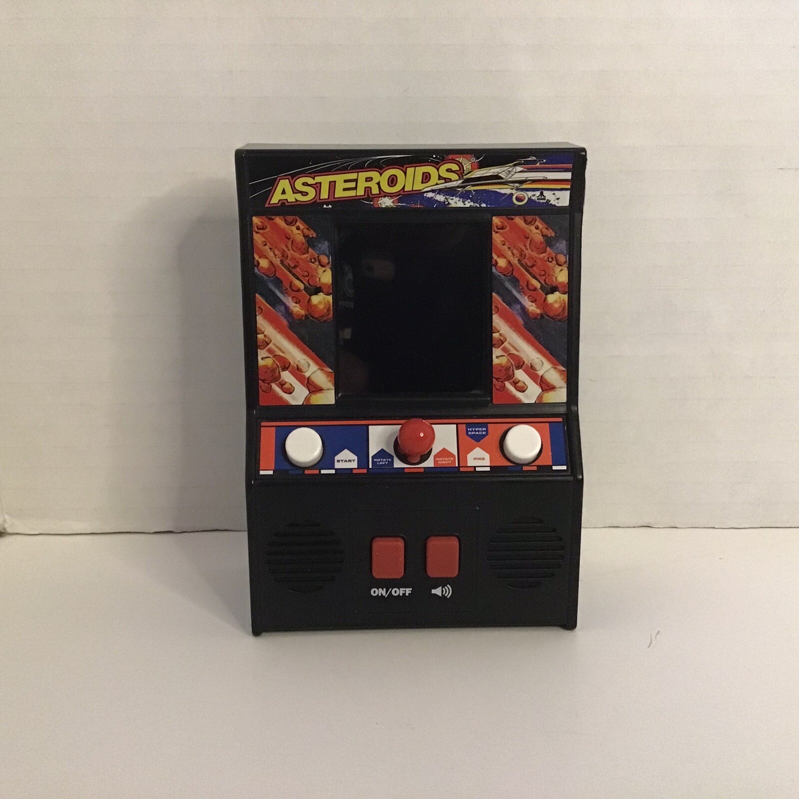VINTAGE ATARI Interactive Asteroids 1979 Mini Arcade Handheld Game TESTED WORKS