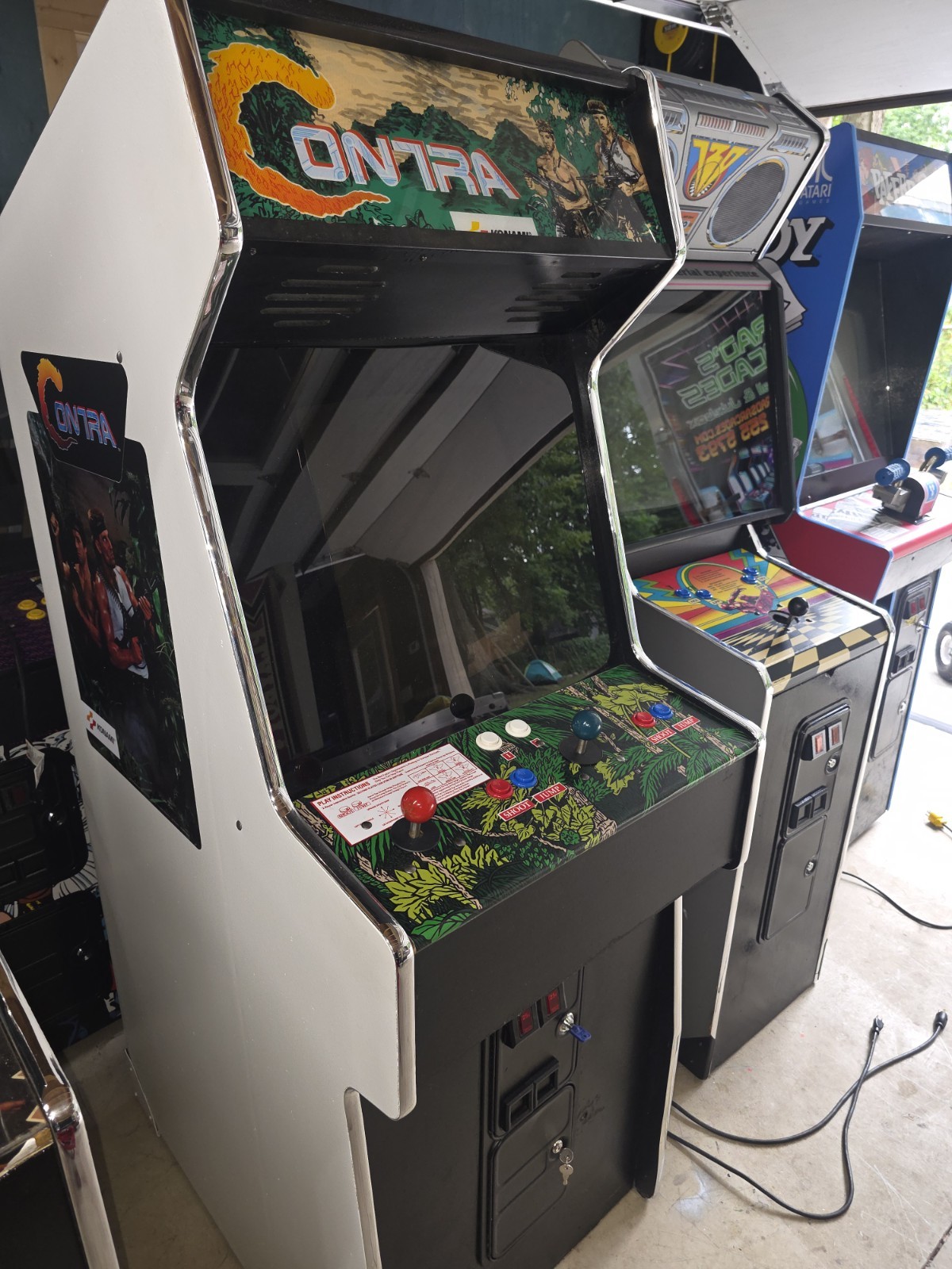 Contra Arcade Restored, nice ! Will Ship!
