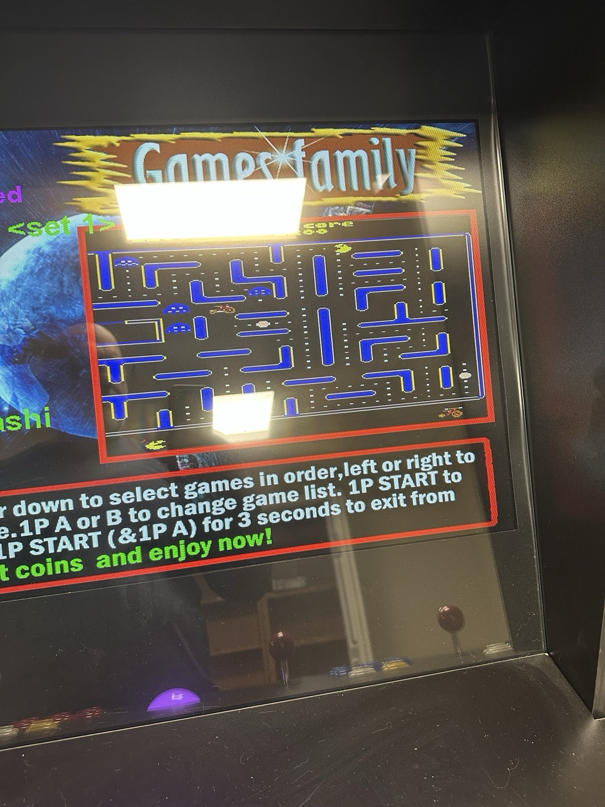 3000+ Arcade Game With Four Players