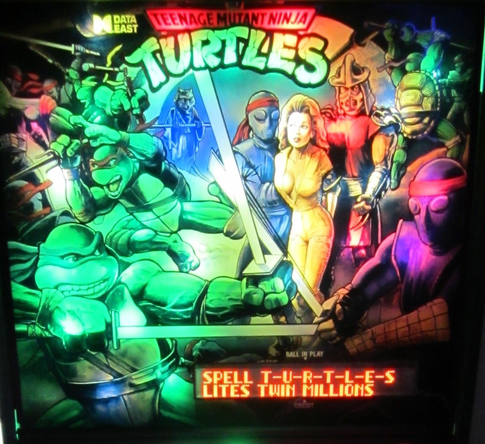 TEENAGE MUTANT NINJA TURTLES PINBALL MACHINE by DATAEAST 1991 (Excellent) *RARE*