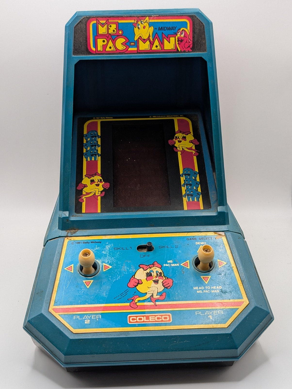 Vintage 1981 Ms. PAC-MAN Mini Tabletop Arcade Video Game -Miss Battery Cover-