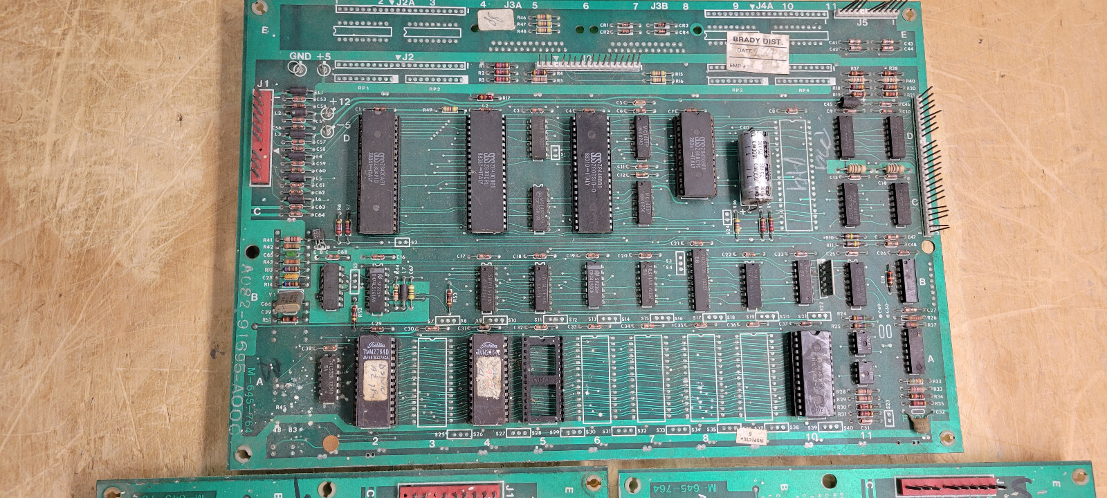 BALLY MIDWAY NFL FOOTBALL PCB A080-91695-A000 PCB – ONE OF THEM